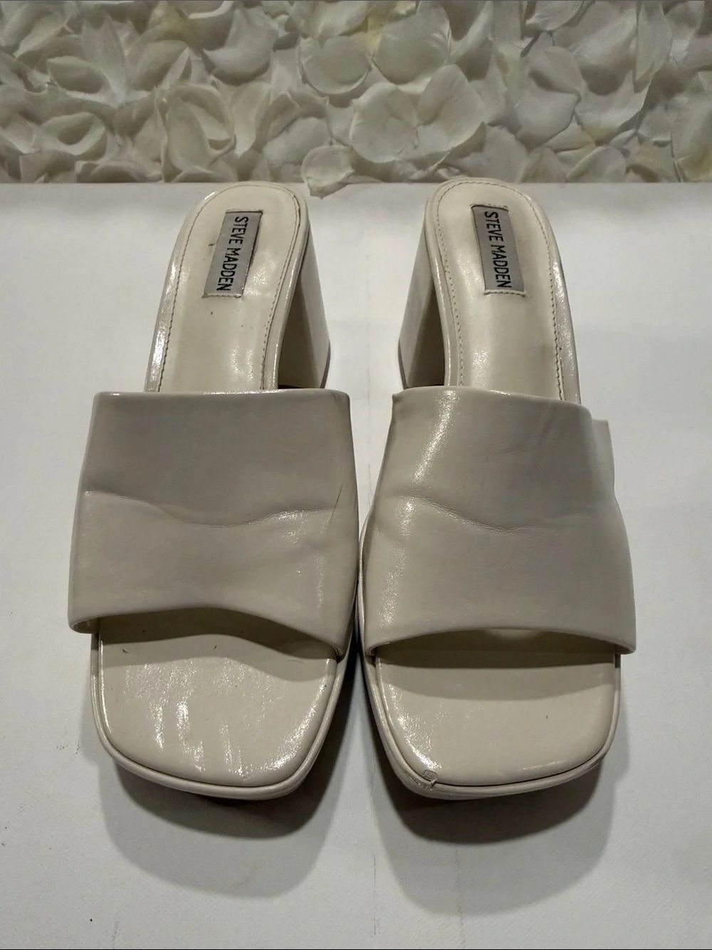 Steve Madden Cream Open-Toe Square Slide Mules